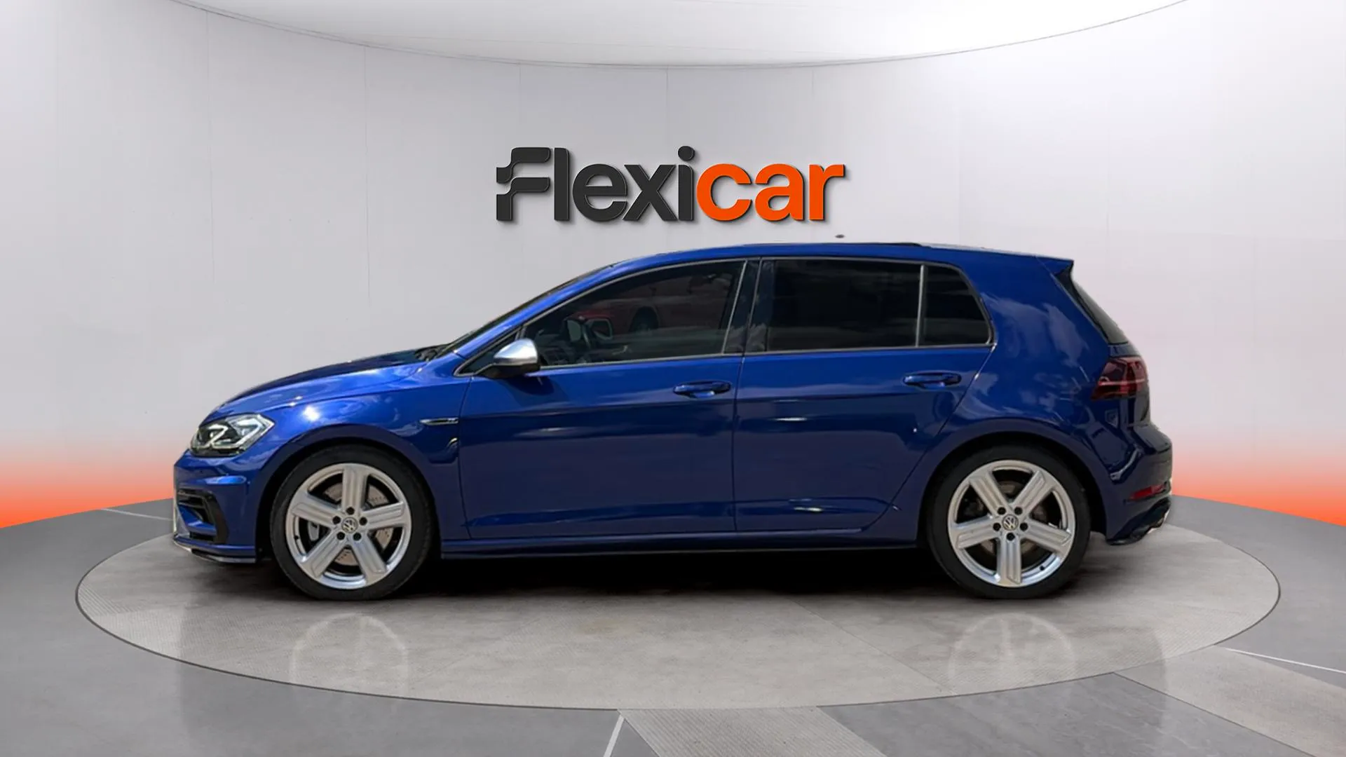 Volkswagen Golf R 2.0 TSI 4Motion DSG - foto 4