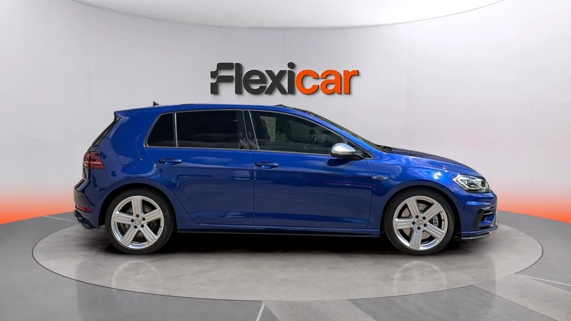 Volkswagen Golf R 2.0 TSI 4Motion DSG - foto 5
