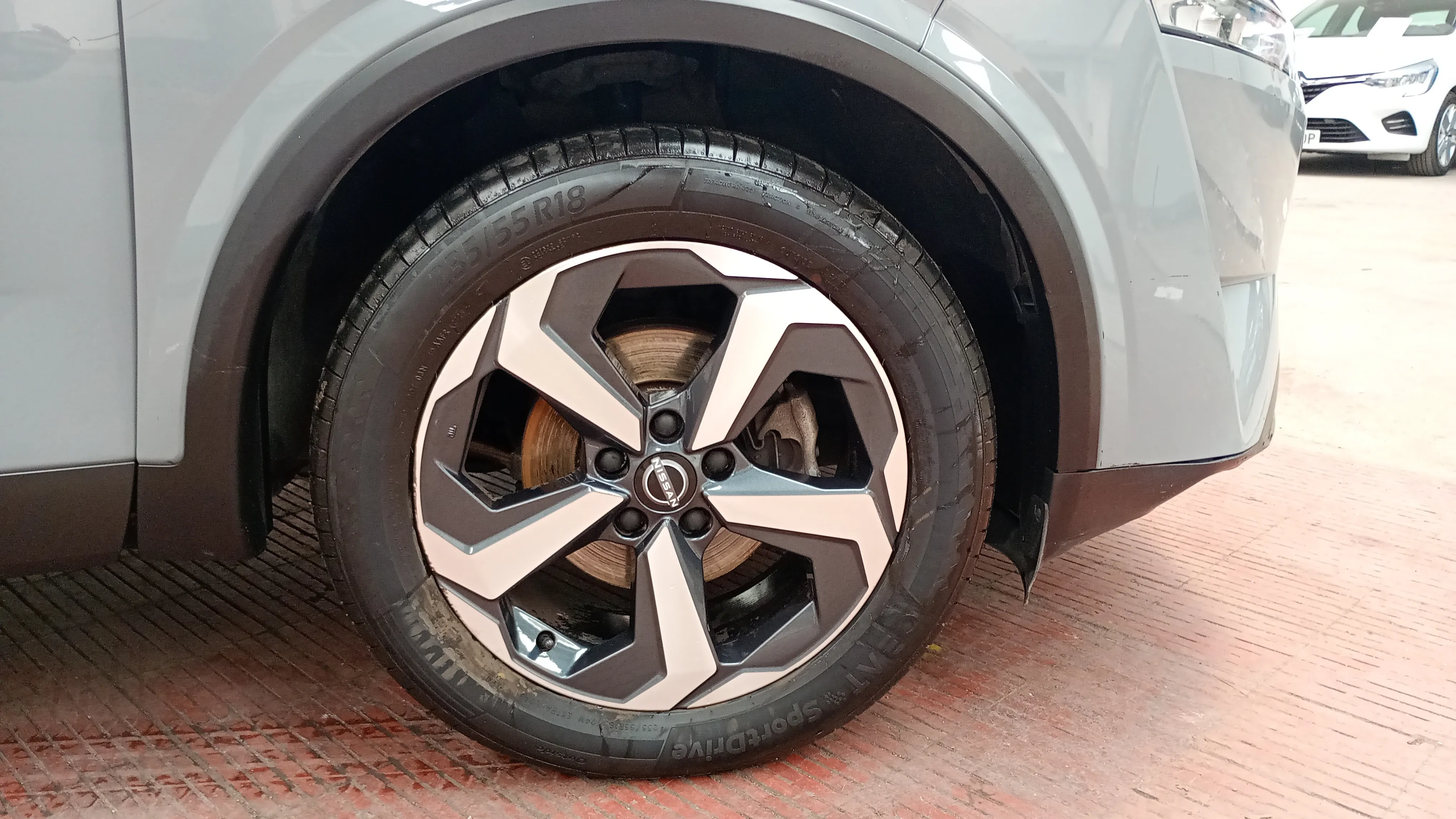 Nissan Qashqai DIG-T N-Connecta - foto 22