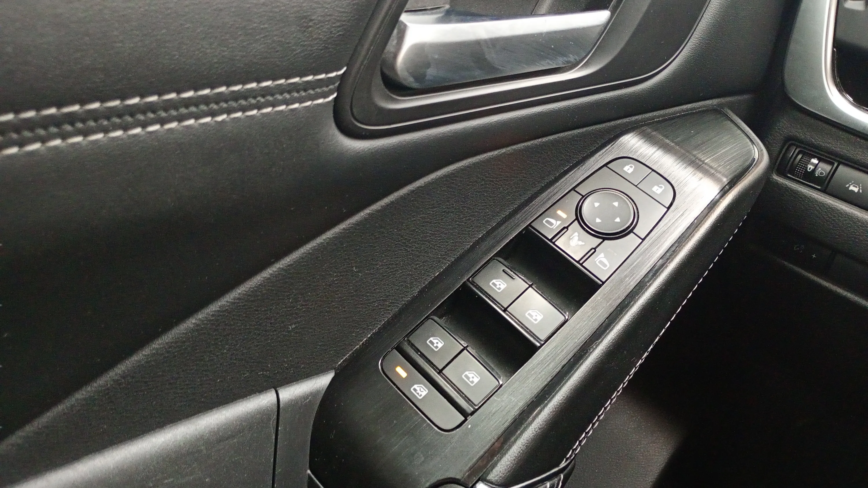 Nissan Qashqai DIG-T N-Connecta - foto 15