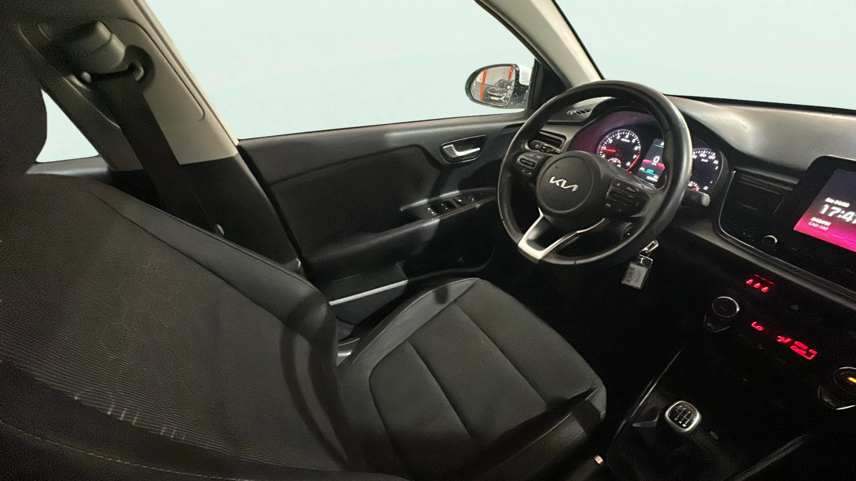 Kia Rio 1.0 T-GDi MHEV iMT Drive - foto 9