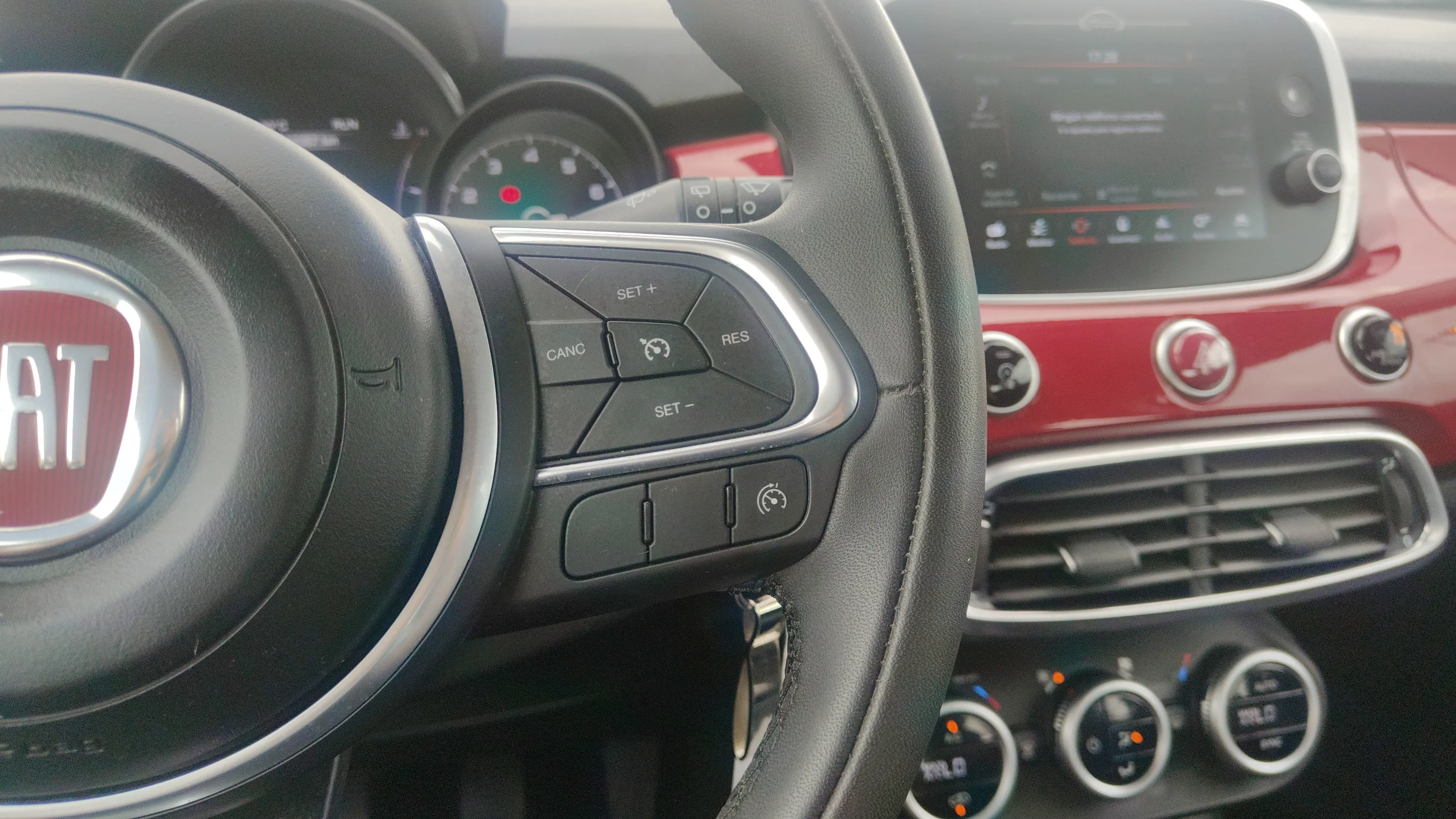 Fiat 500X Sport 1,0 Firefly T3 - foto 18