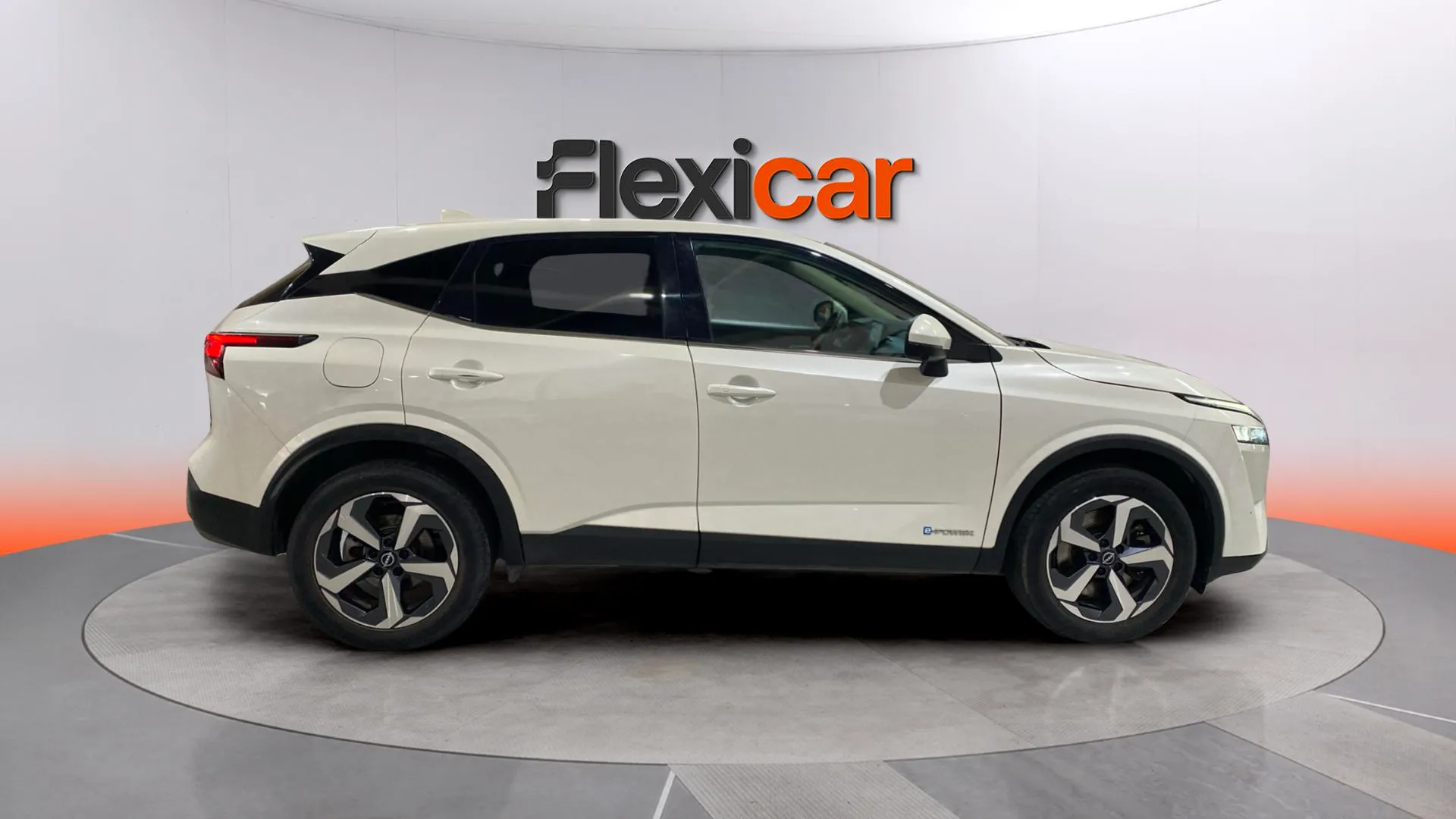Nissan Qashqai DIG-T mHEV Xtronic 4x4 N-Connecta - foto 7