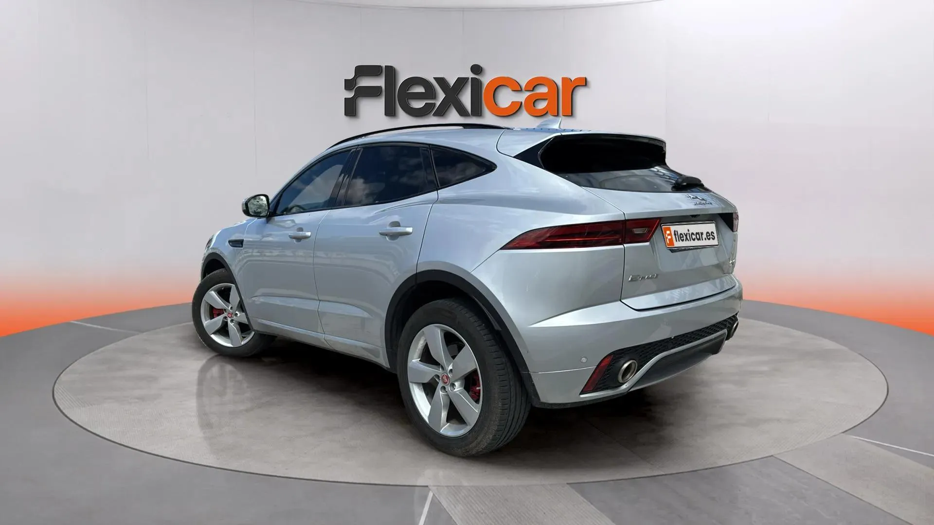 Jaguar E-Pace 2. R-Dynamic 4WD - foto 5