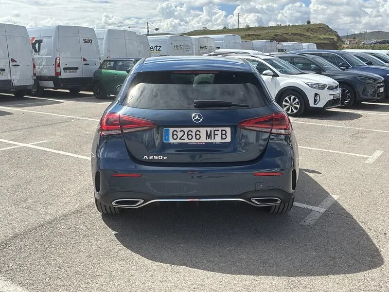 Mercedes-Benz Clase A A 250 e Premium-Pack 1.3 AMG Line - foto 5