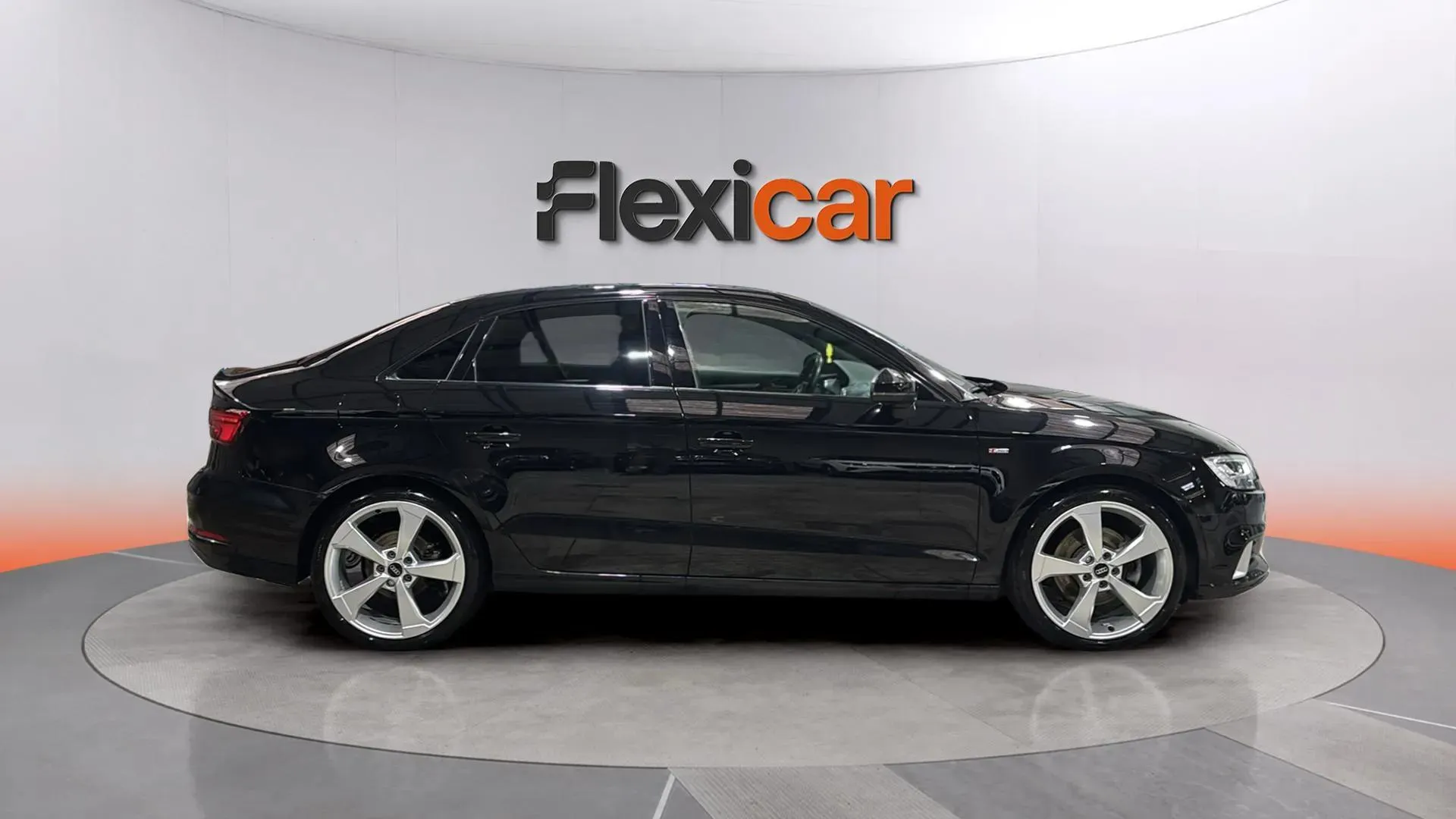 Audi A3 design ed 2.0 TDI quattro S tronic Sedan - foto 8