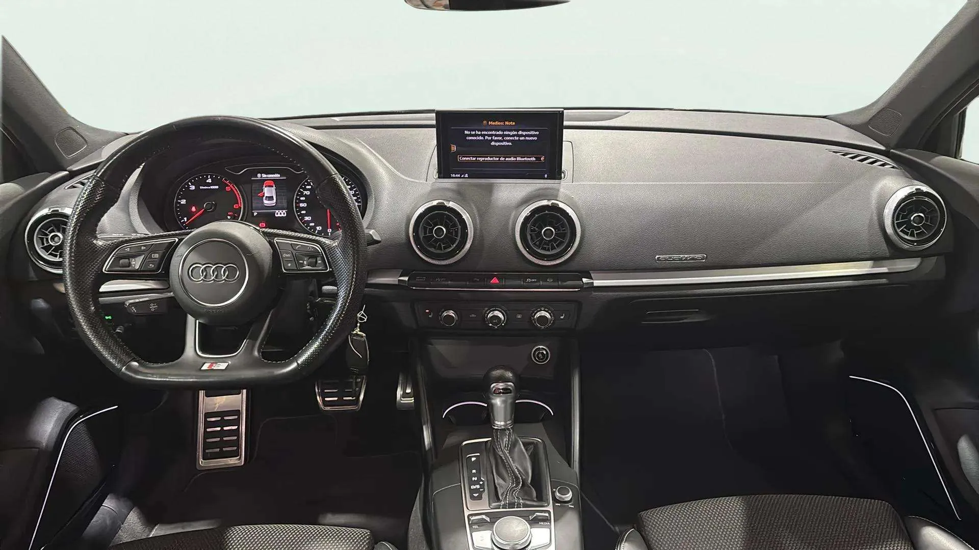 Audi A3 design ed 2.0 TDI quattro S tronic Sedan - foto 10