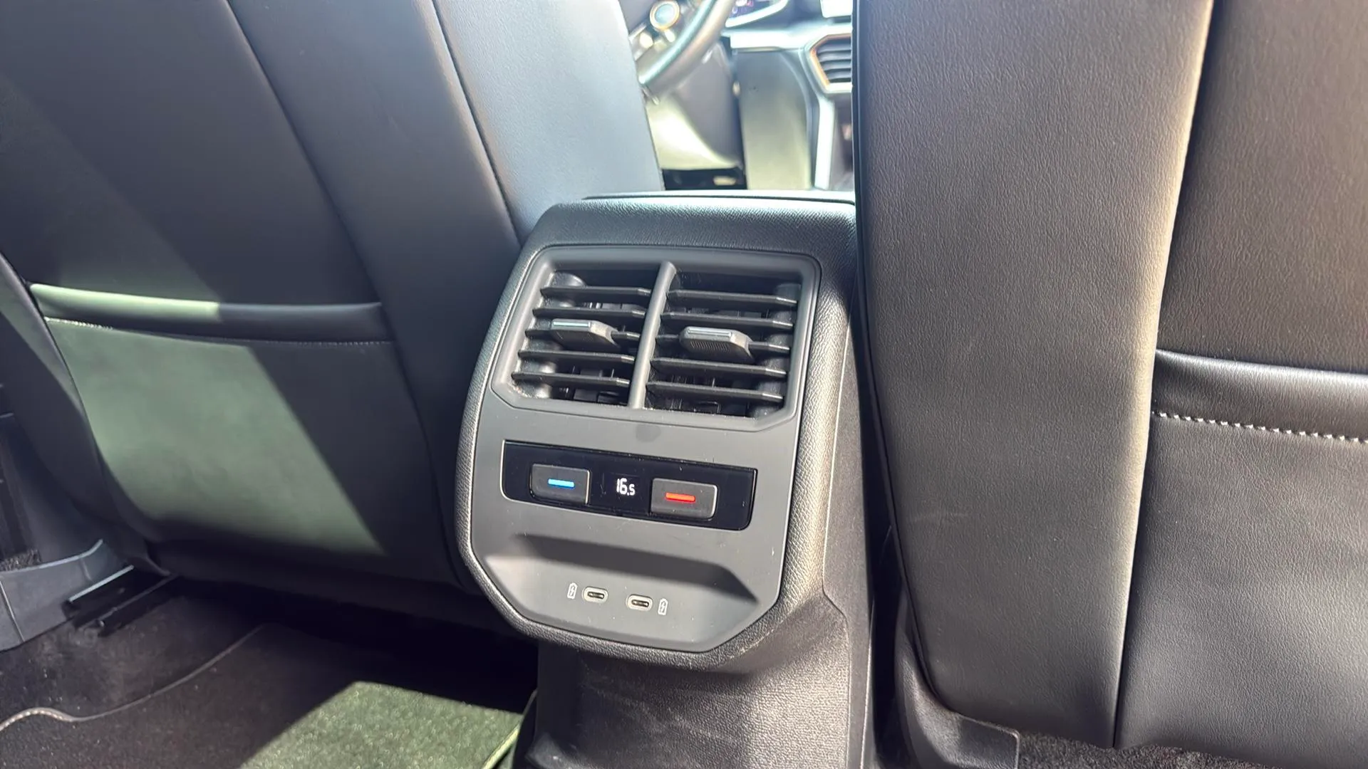 Cupra León 2.0 TSI DSG - foto 18