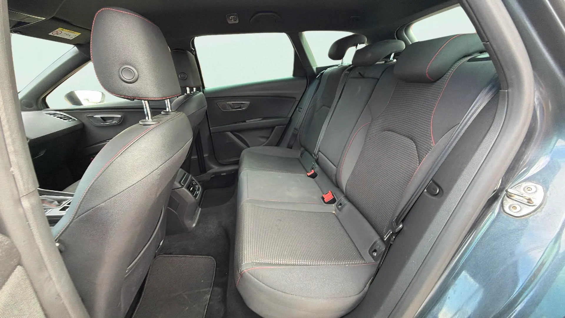 SEAT León ST 1.5 Ecotsi DSG-7 FR - foto 19