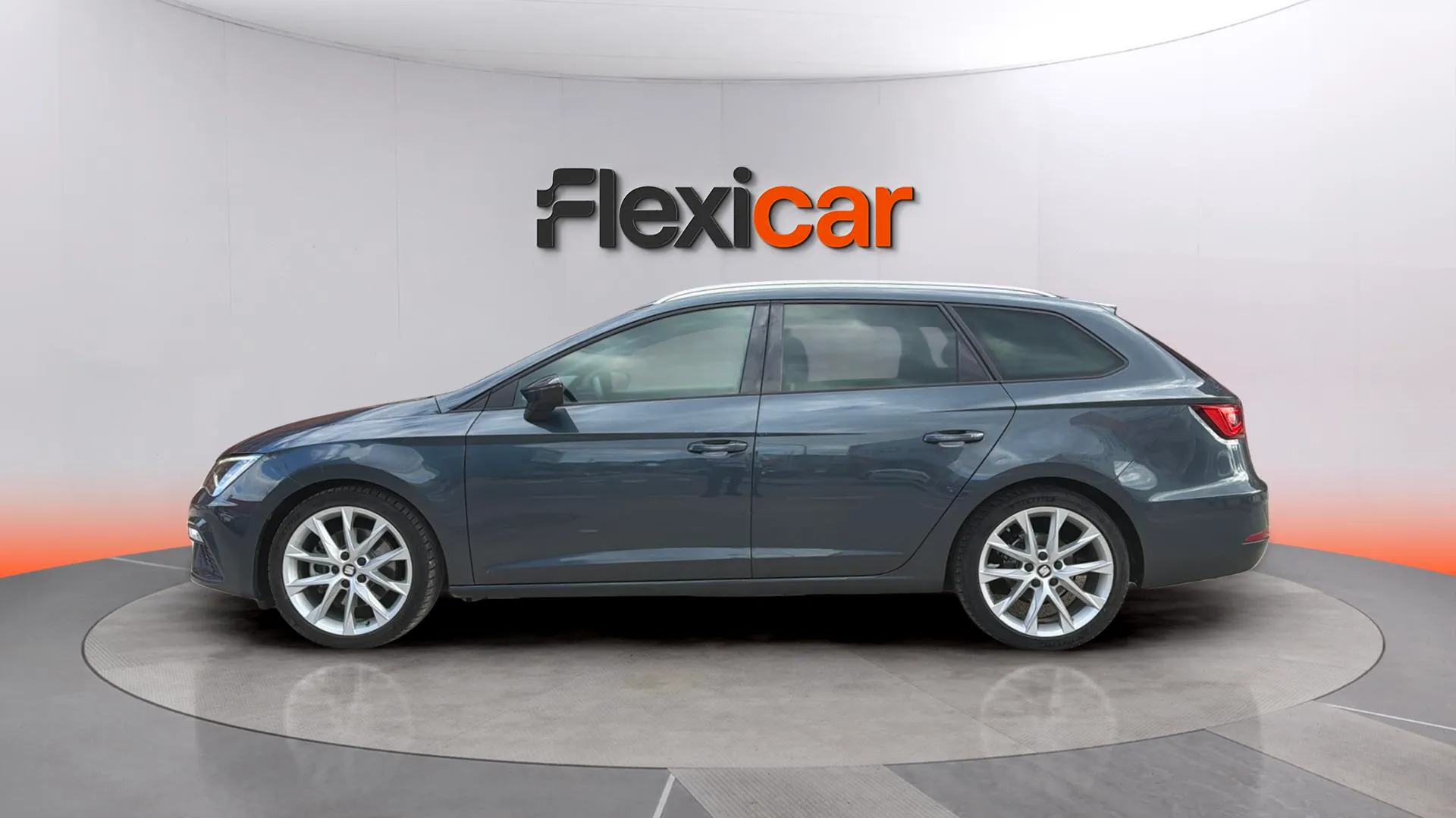 SEAT León ST 1.5 Ecotsi DSG-7 FR - foto 7