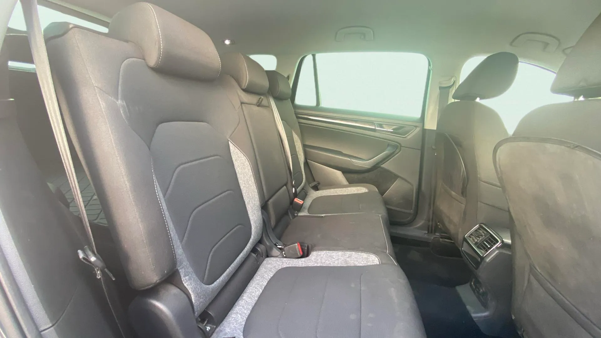 Škoda Kodiaq 2.0 TDI DSG 4x2 Ambition - foto 17