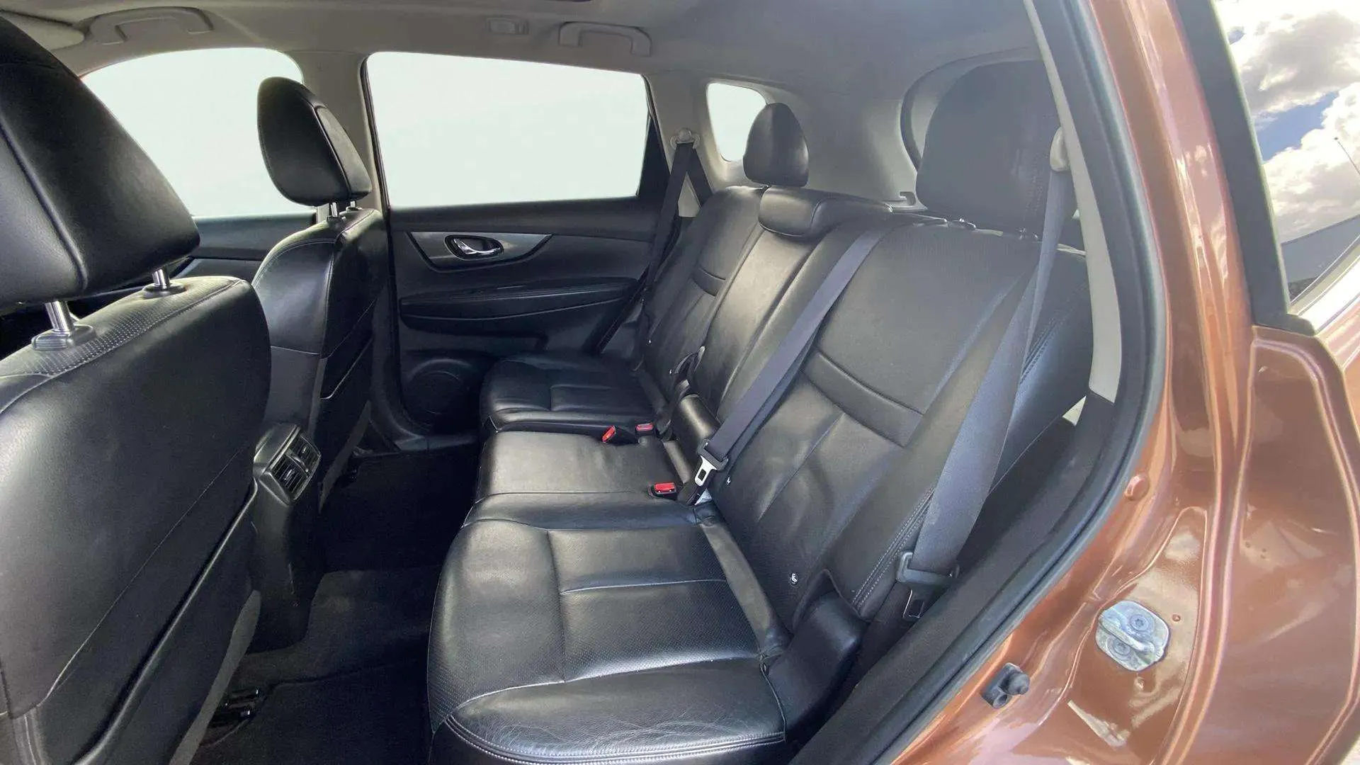 Nissan X-Trail 1.6 dCi 4x2-i Acenta - foto 12