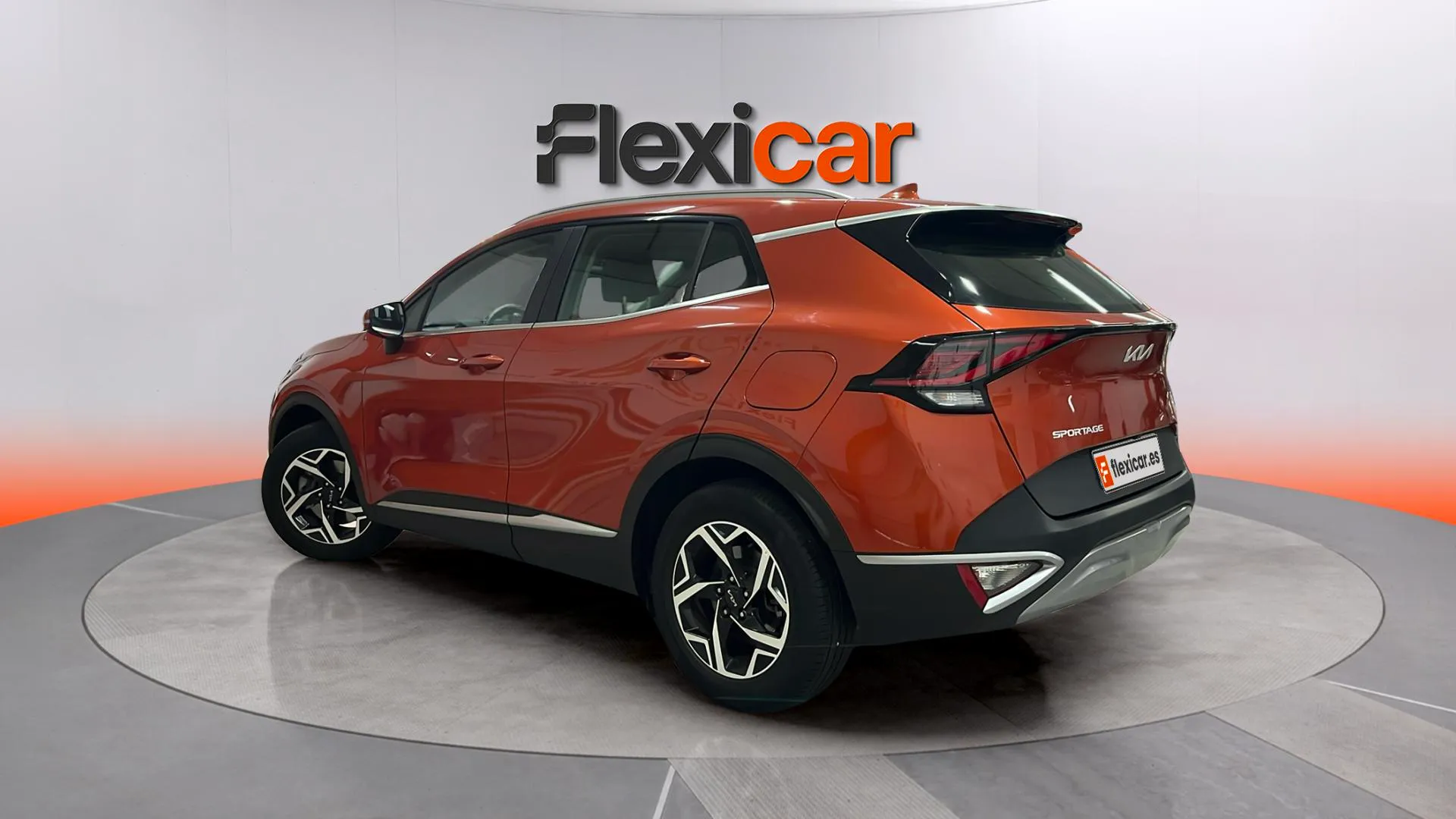 Kia Sportage 1.6 T-GDi Concept 4x2 - foto 4