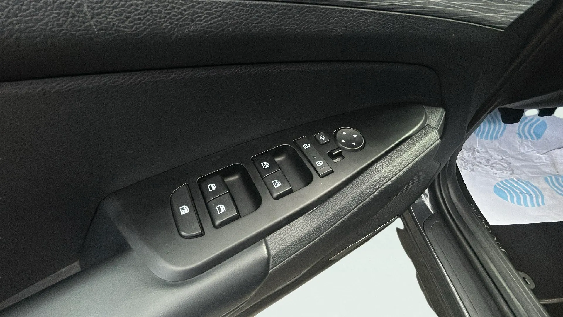 Kia Sportage 1.6 T-GDi Concept 4x2 - foto 16