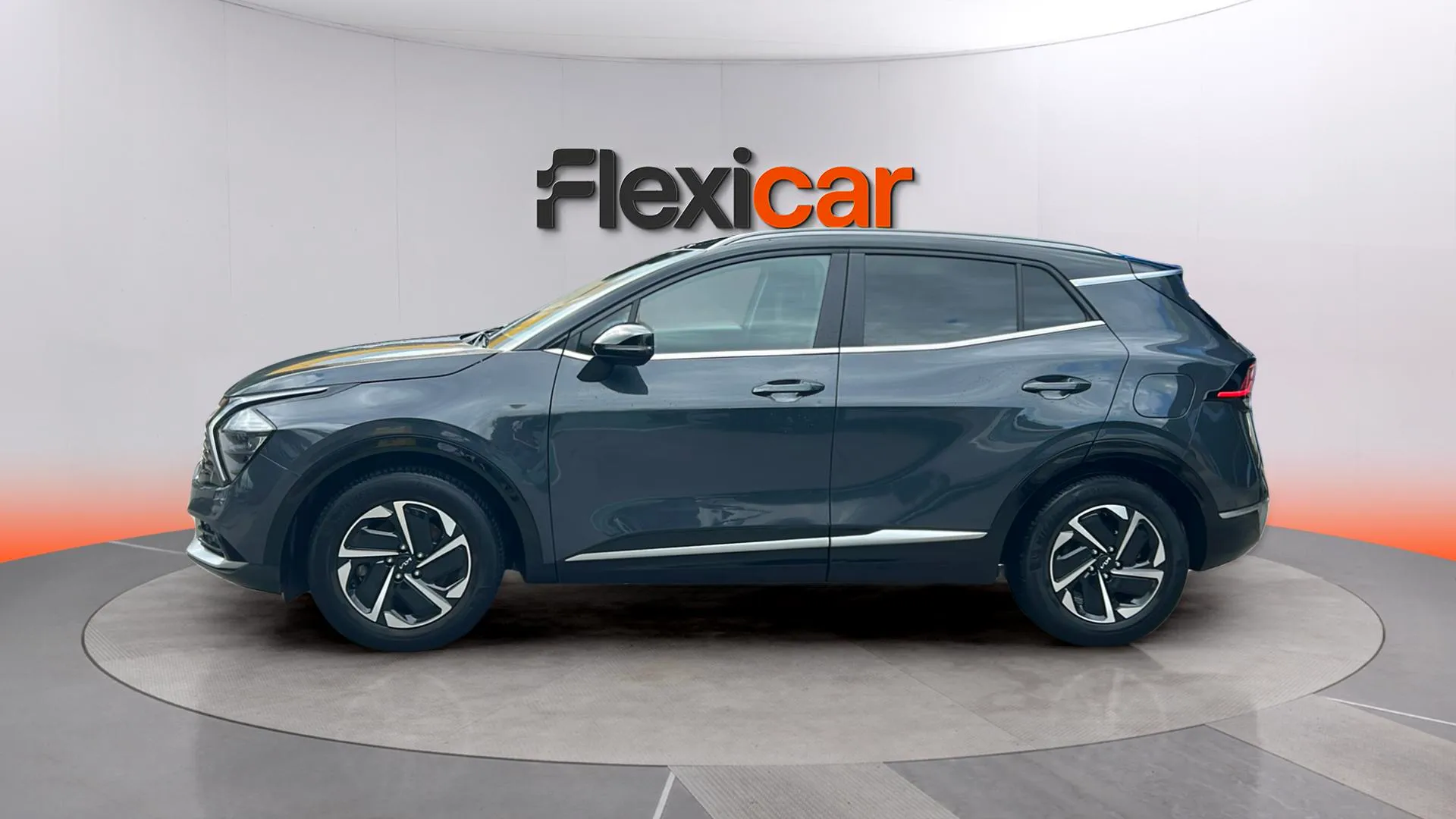 Kia Sportage 1.6 T-GDi Concept 4x2 - foto 4