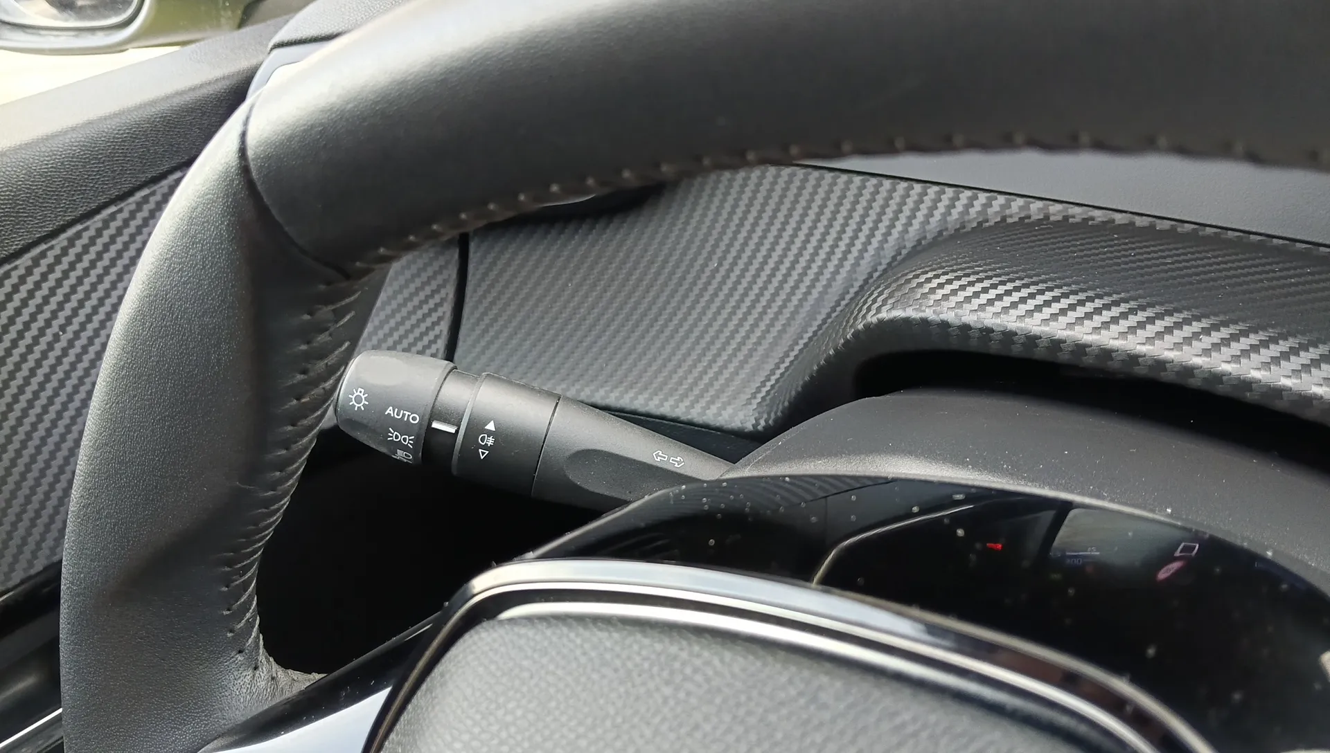 Peugeot 208 Allure Gasolina 100 - foto 16