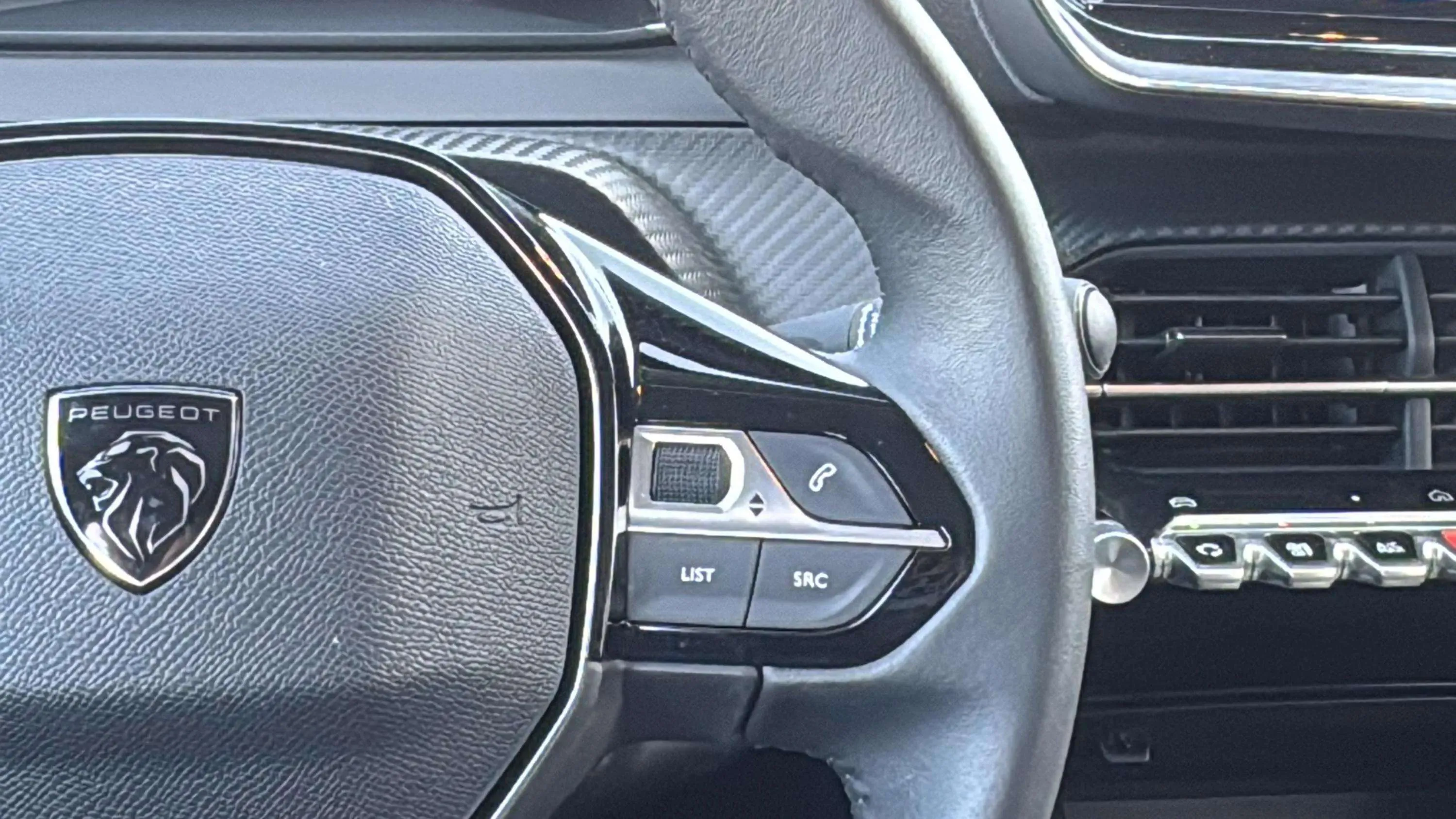 Peugeot 208 Allure Gasolina 100 - foto 18