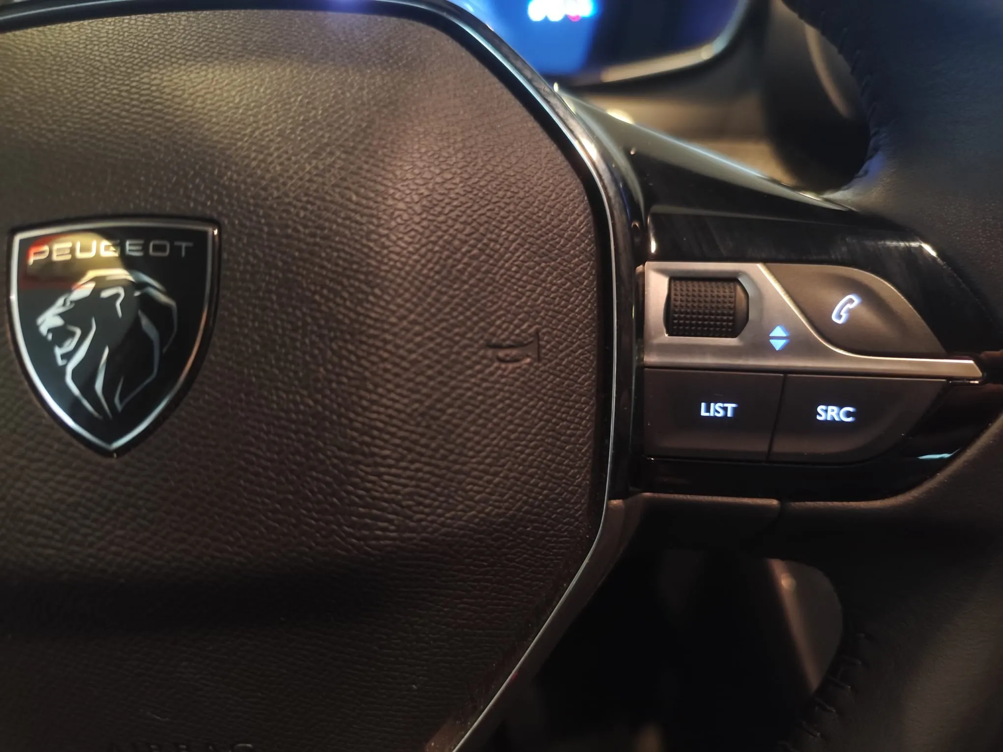 Peugeot 208 Allure Gasolina 100 - foto 12
