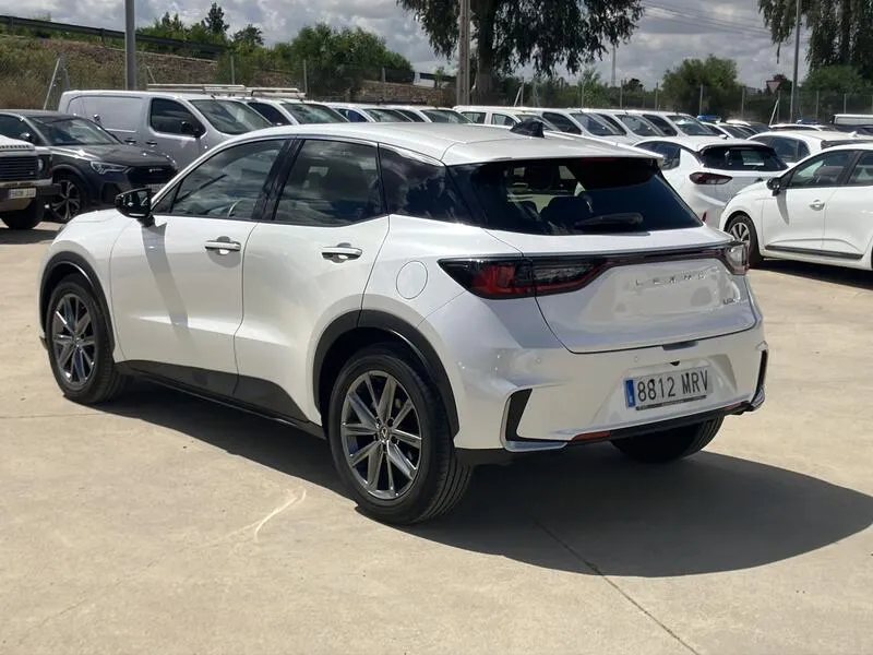 Lexus LBX 1.5 HEV Relax - foto 4