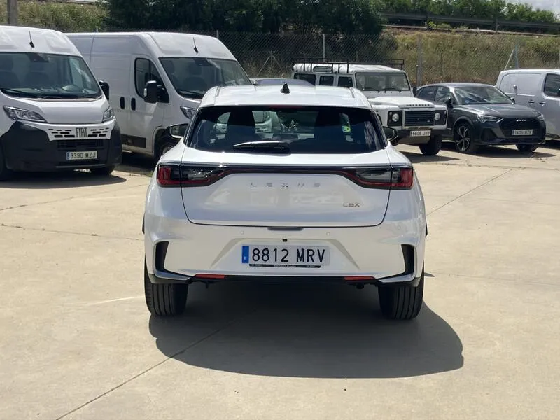 Lexus LBX 1.5 HEV Relax - foto 5