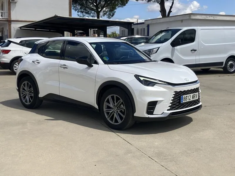 Lexus LBX 1.5 HEV Relax - foto 8