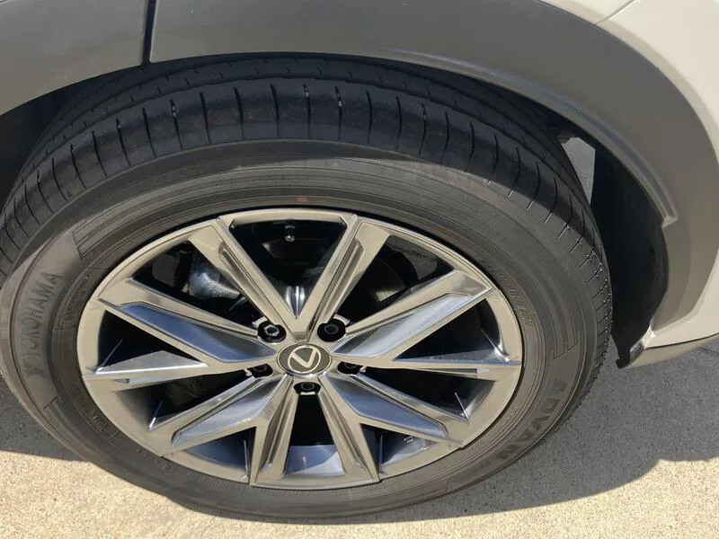 Lexus LBX 1.5 HEV Relax - foto 22