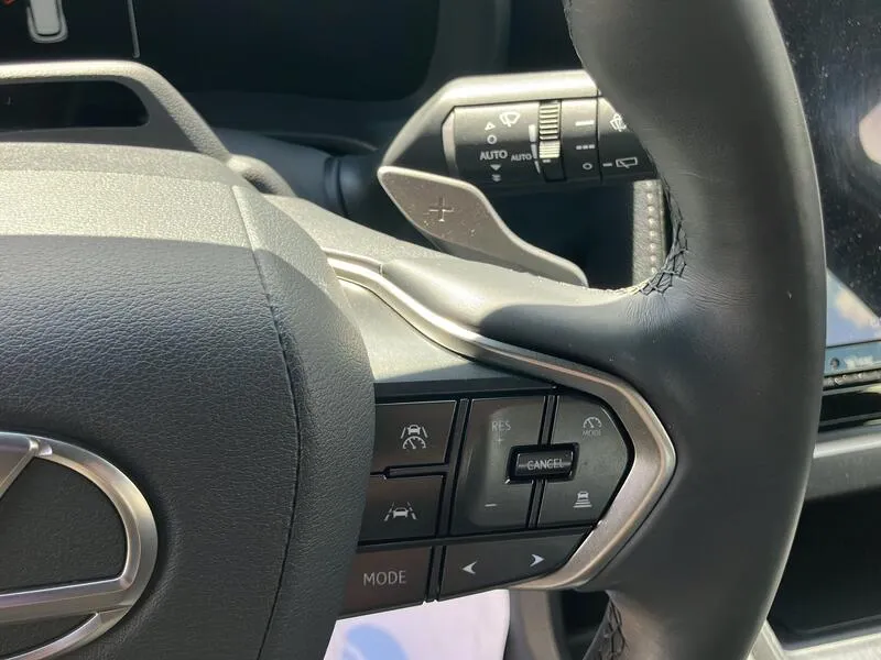 Lexus LBX 1.5 HEV Relax - foto 37