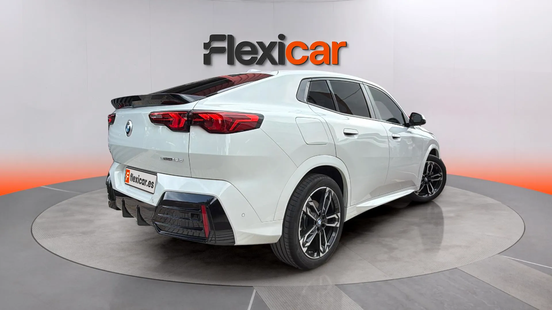 BMW X2 sDrive18d - foto 7
