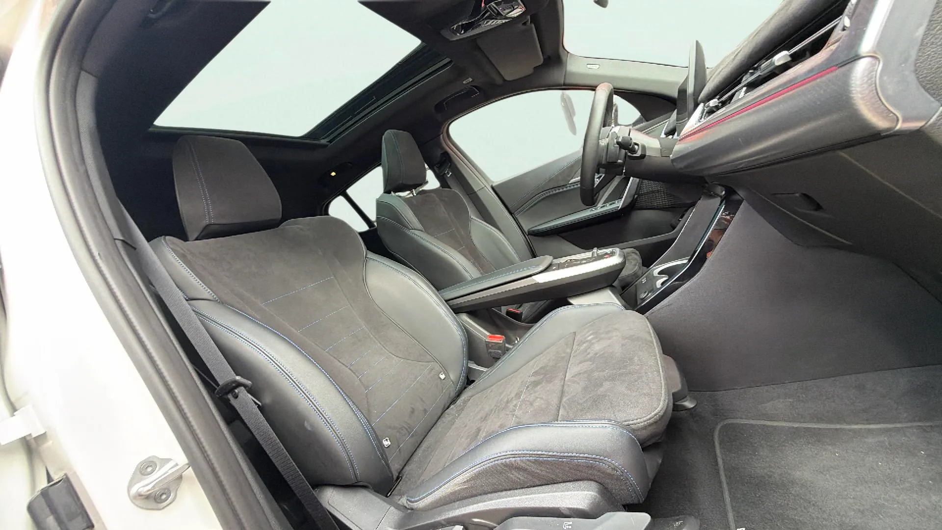 BMW X2 sDrive18d - foto 14