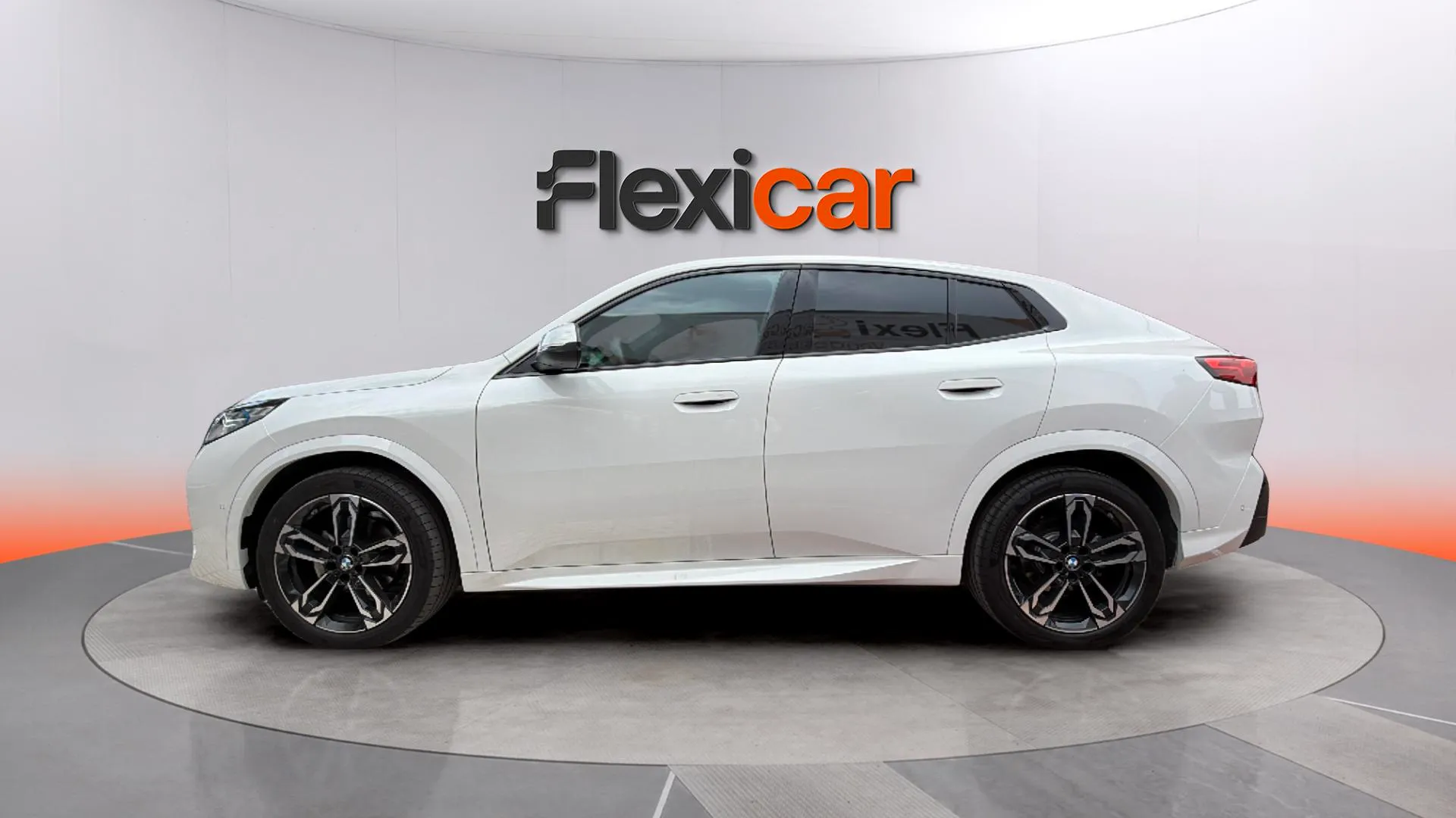 BMW X2 sDrive18d - foto 4