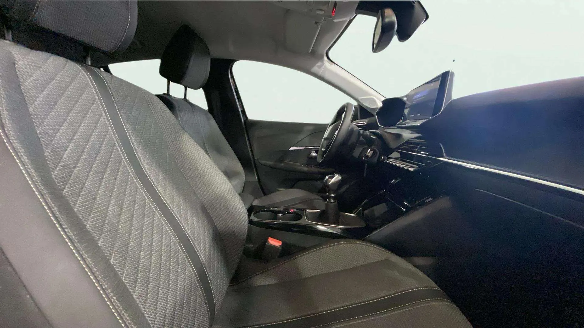 Peugeot 208 Allure Gasolina 100 - foto 14