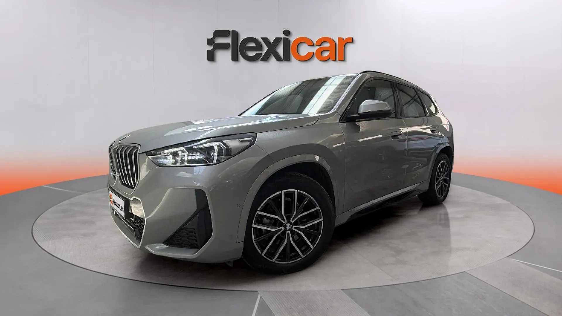 BMW X1 sDrive18d - foto 2