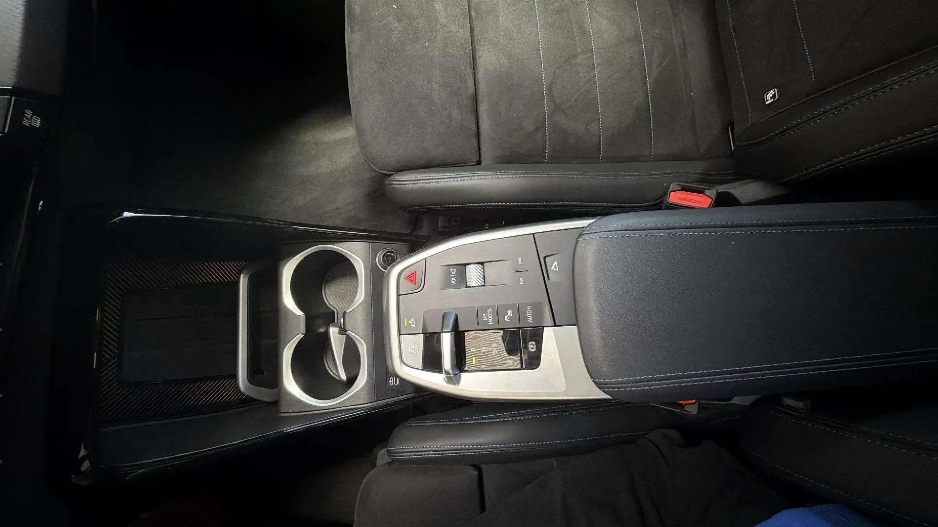 BMW X1 sDrive18d - foto 25