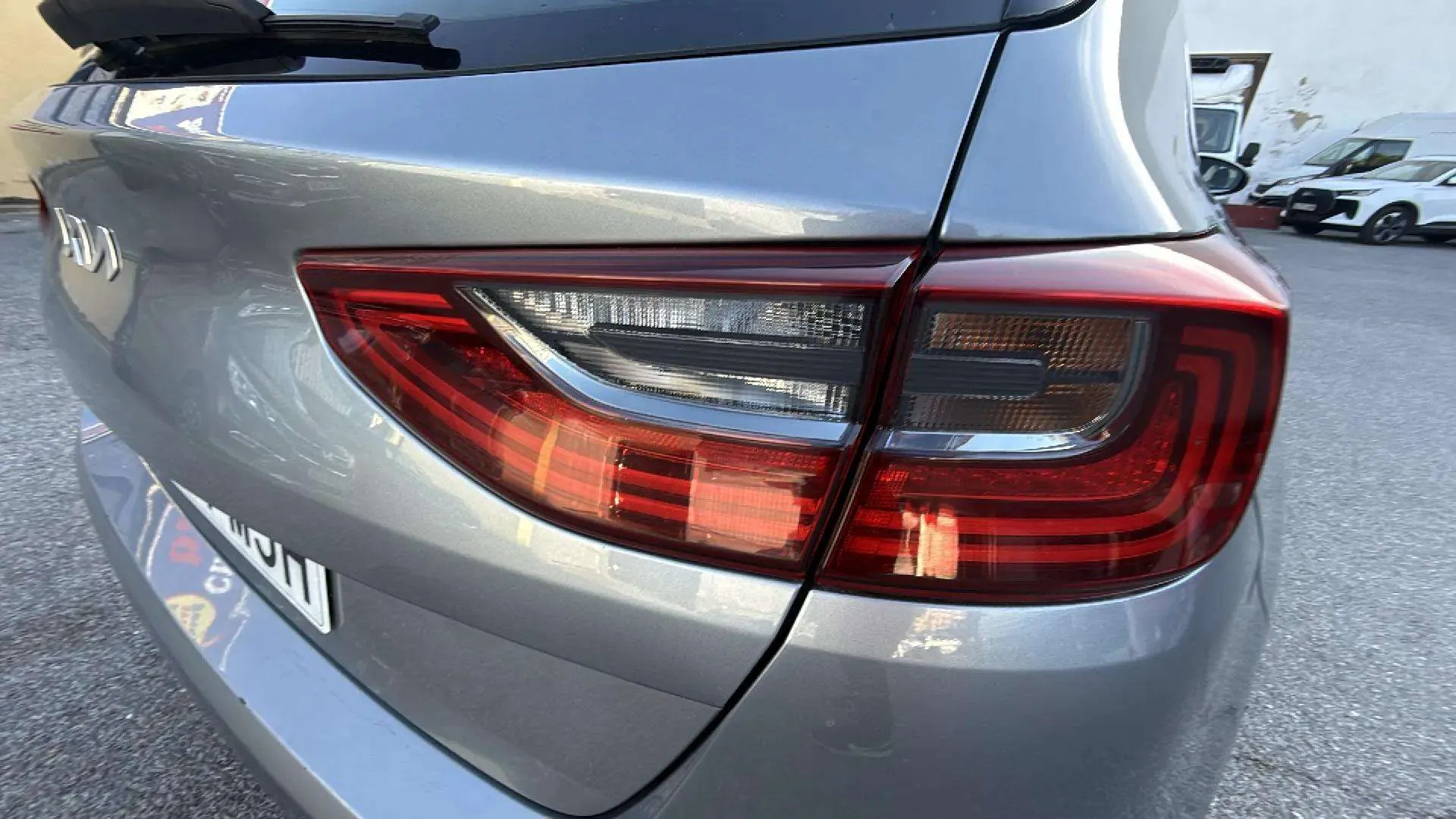 Kia Ceed Tourer 1.6 MHEV iMT Concept - foto 12
