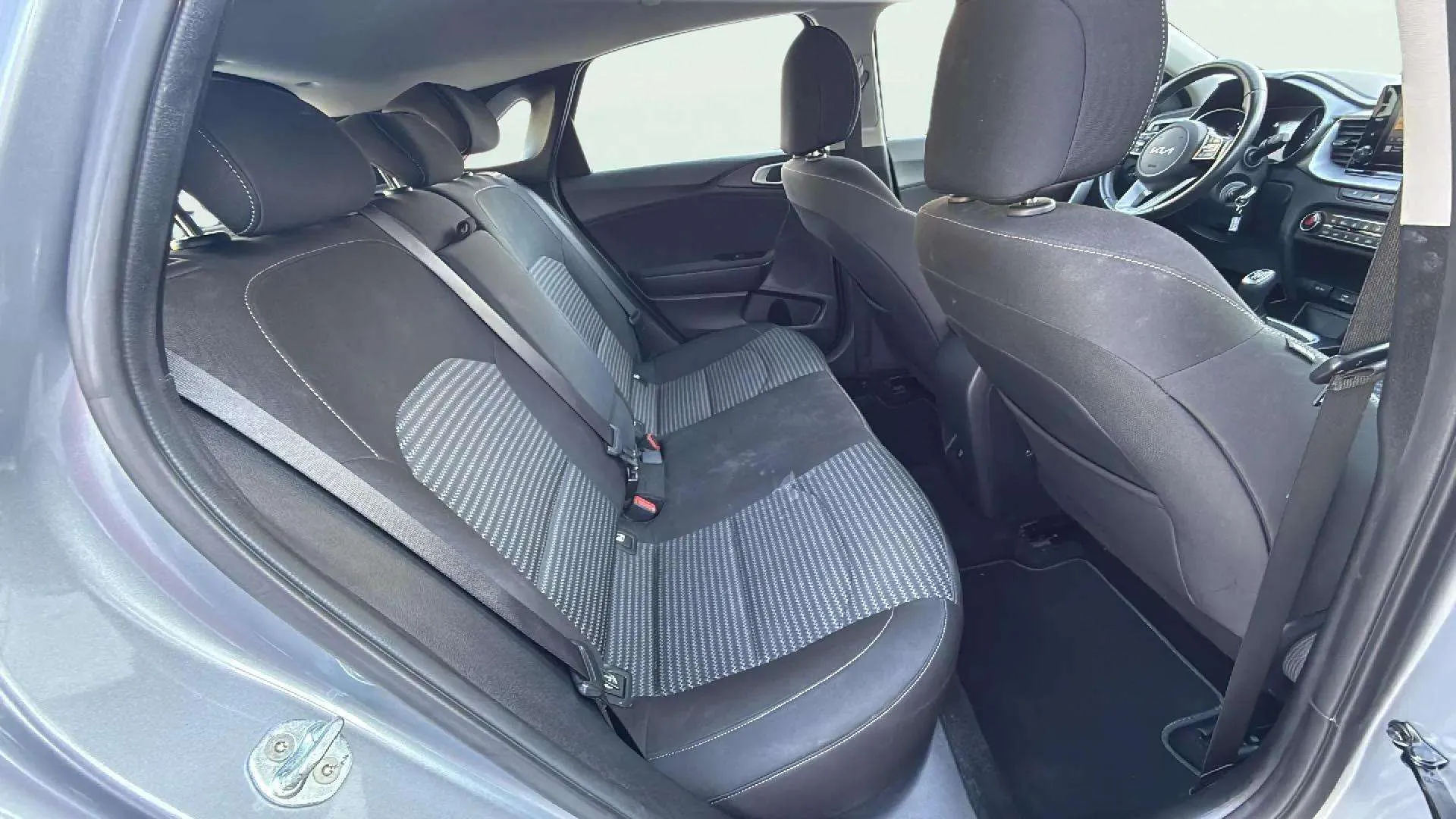 Kia Ceed Tourer 1.6 MHEV iMT Concept - foto 26