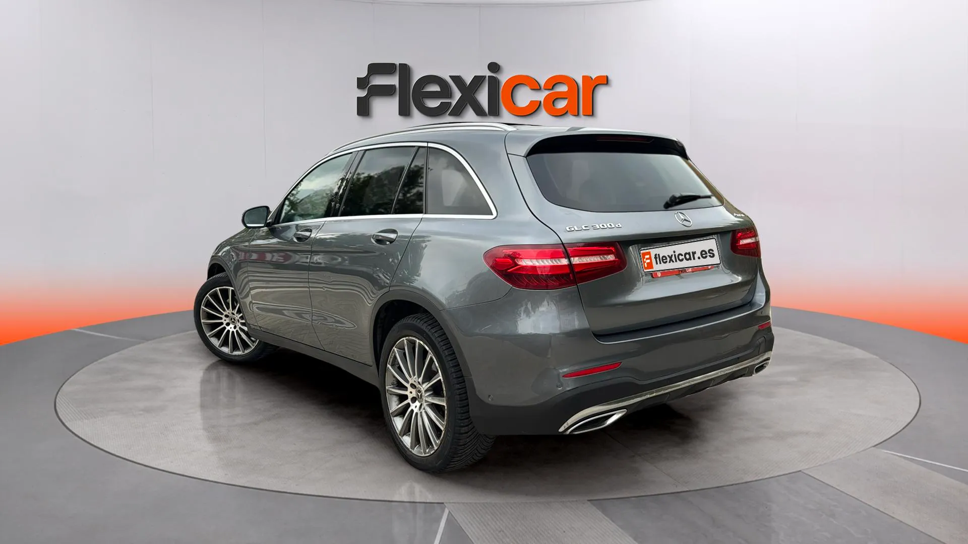 Mercedes-Benz GLC 250 d 4MATIC - foto 5