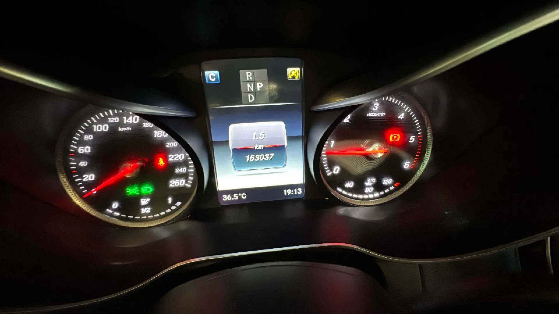 Mercedes-Benz GLC 250 d 4MATIC - foto 23