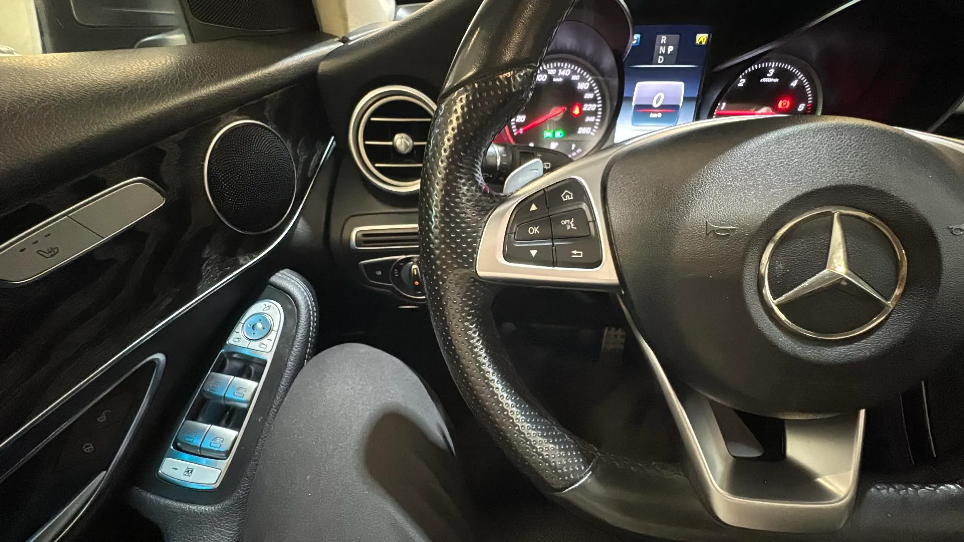 Mercedes-Benz GLC 250 d 4MATIC - foto 20