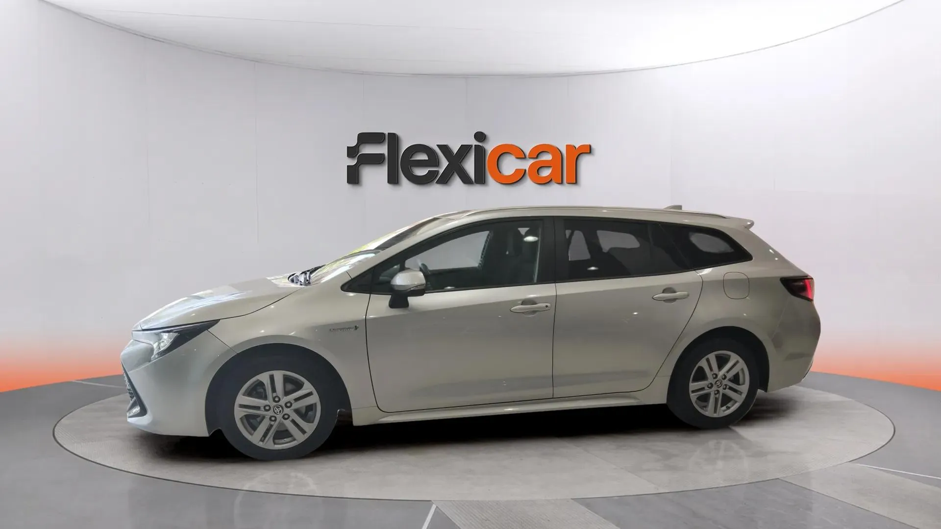 Toyota Corolla 1.8 125H Active Tech E-CVT TOU Sport - foto 5