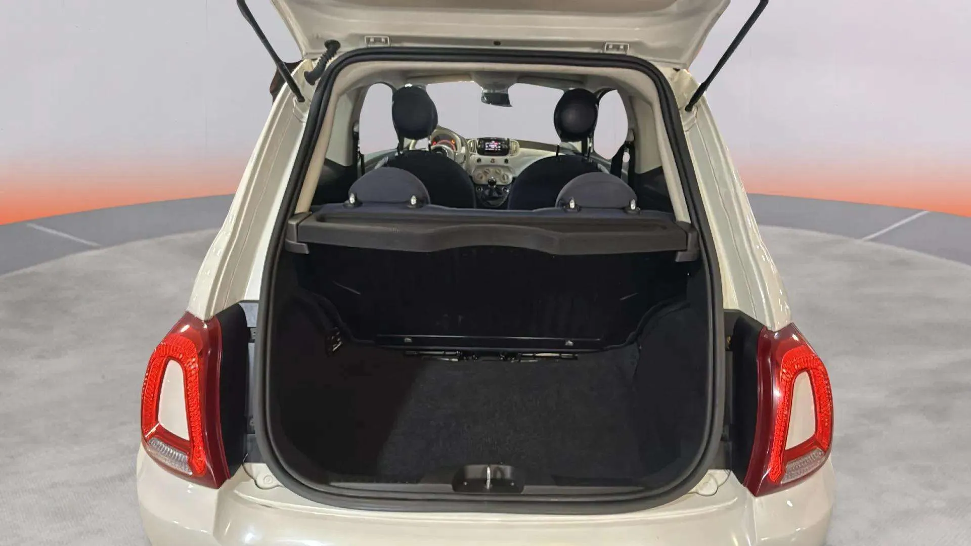 Fiat 500 Club 1.0 Hybrid - foto 14