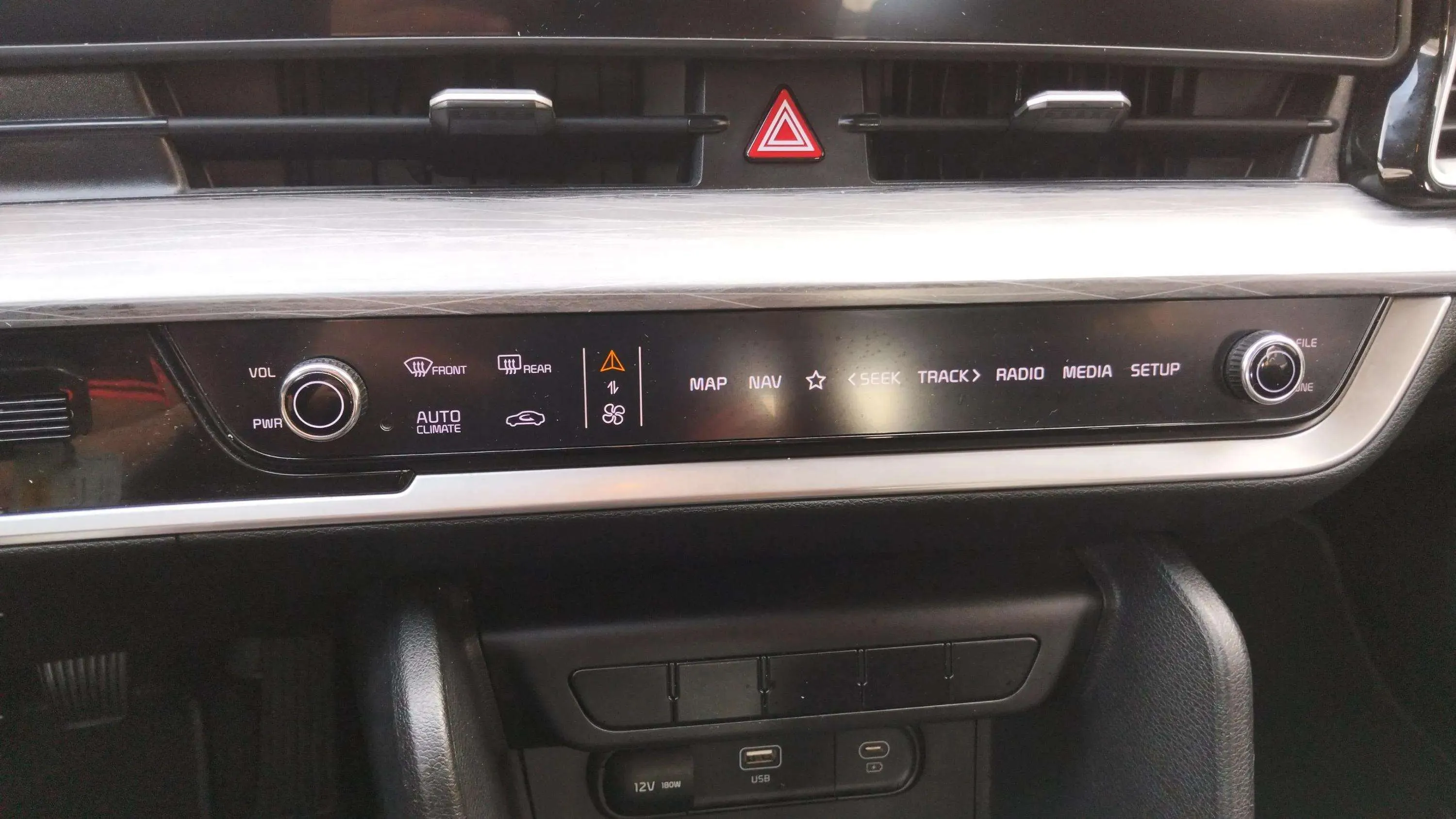 Kia Sportage 1.6 CRDi MHEV Business 4x2 - foto 15