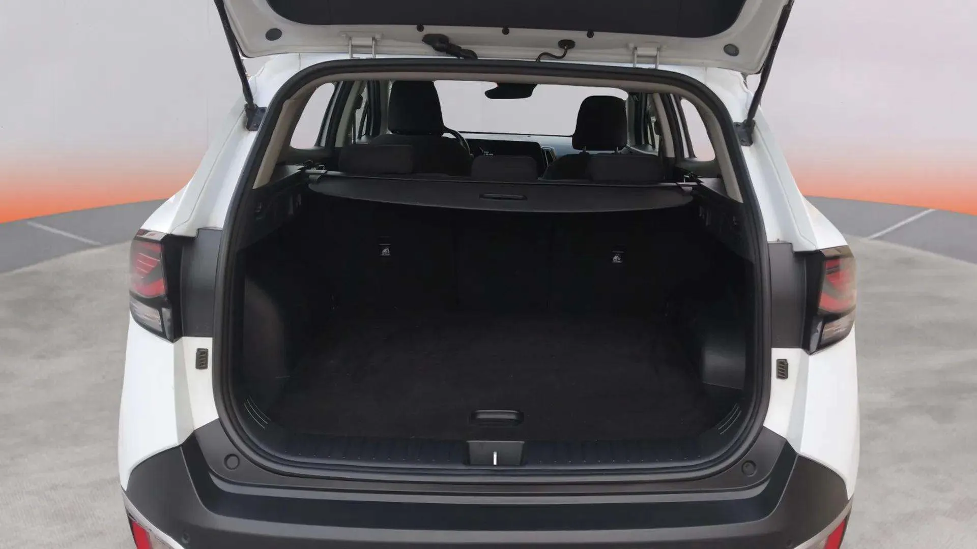 Kia Sportage 1.6 CRDi MHEV Business 4x2 - foto 22