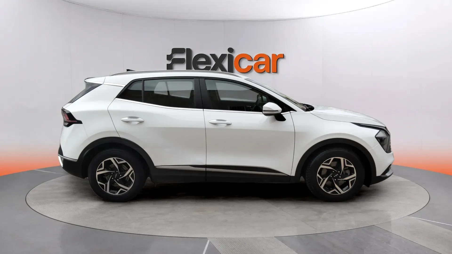 Kia Sportage 1.6 CRDi MHEV Business 4x2 - foto 3