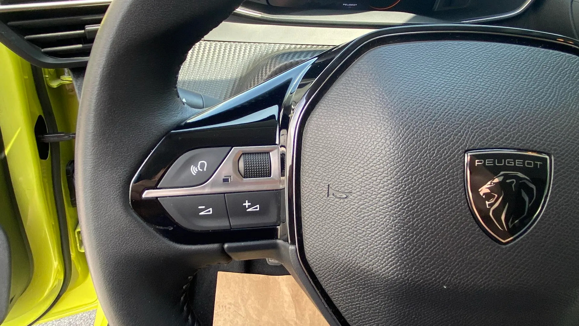 Peugeot 208 Allure Gasolina 100 - foto 17