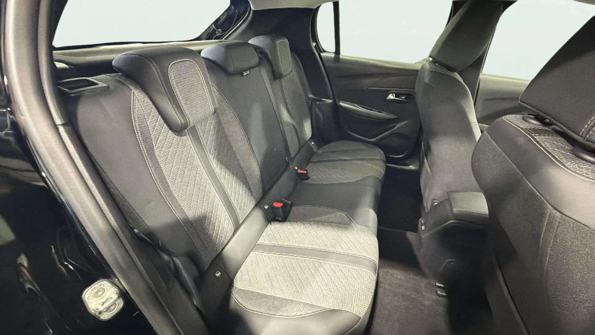 Peugeot 208 Allure Gasolina 100 - foto 17