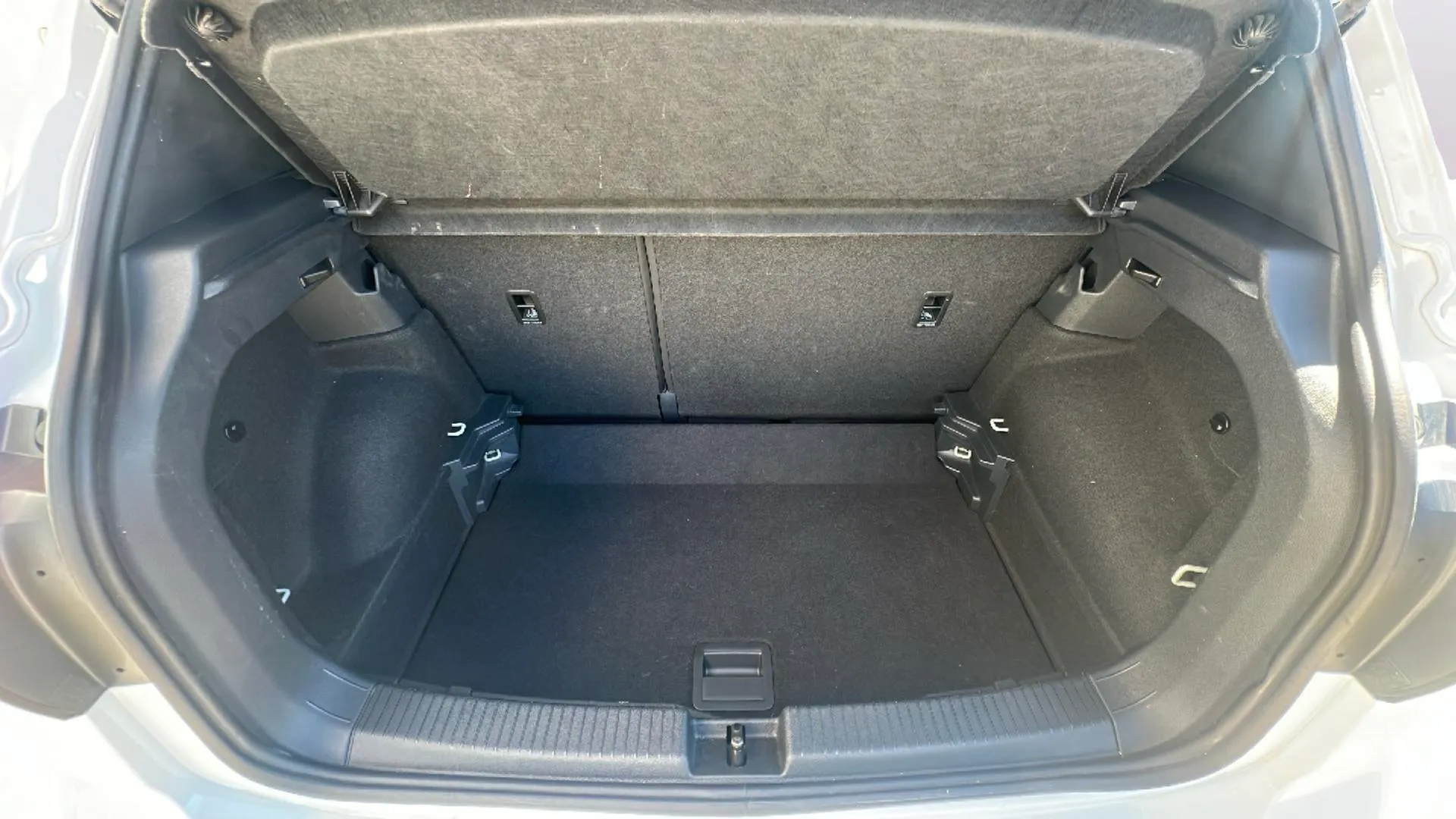 Volkswagen T-Cross Advance 1.5 TSI DSG - foto 10
