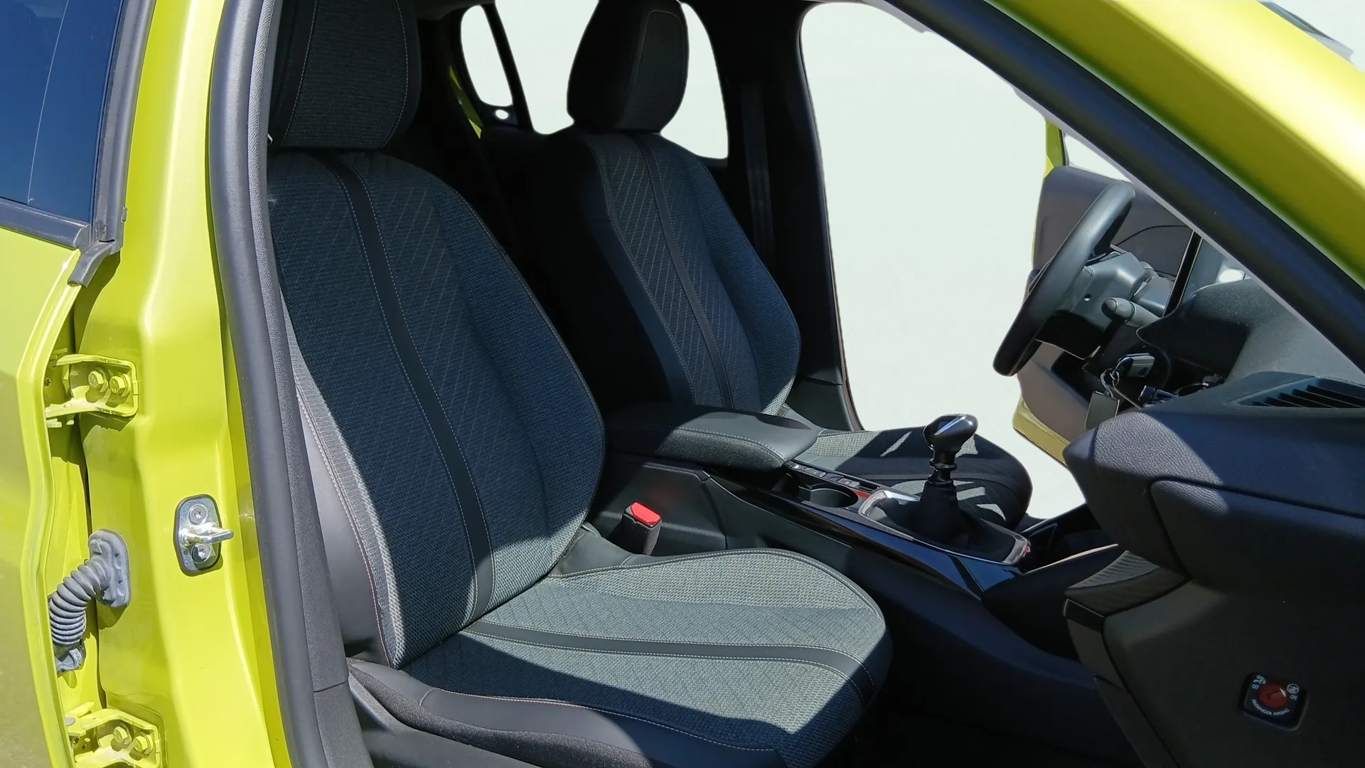 Peugeot 208 Allure Gasolina 100 - foto 15