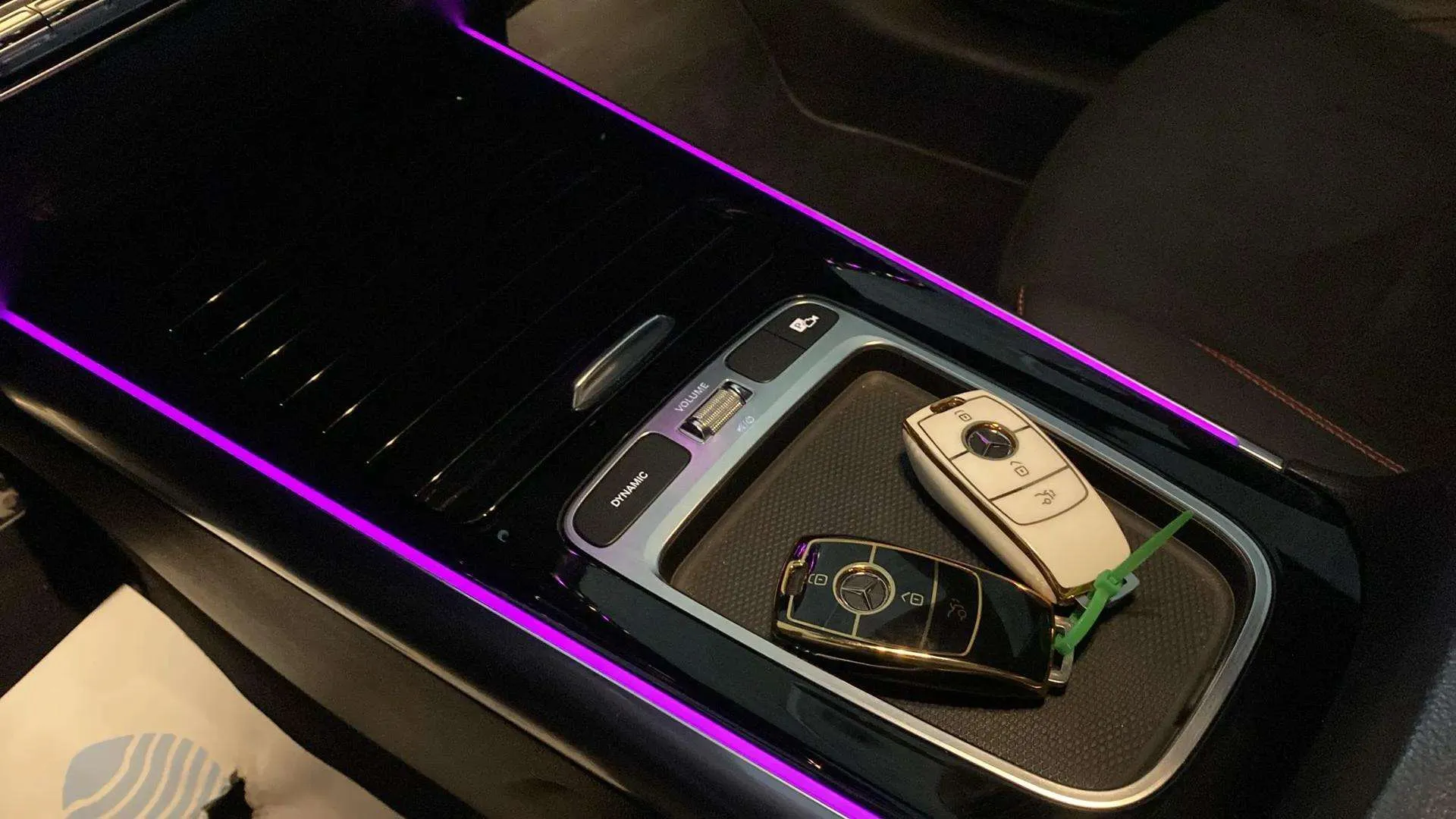Mercedes-Benz GLA 200 - foto 18