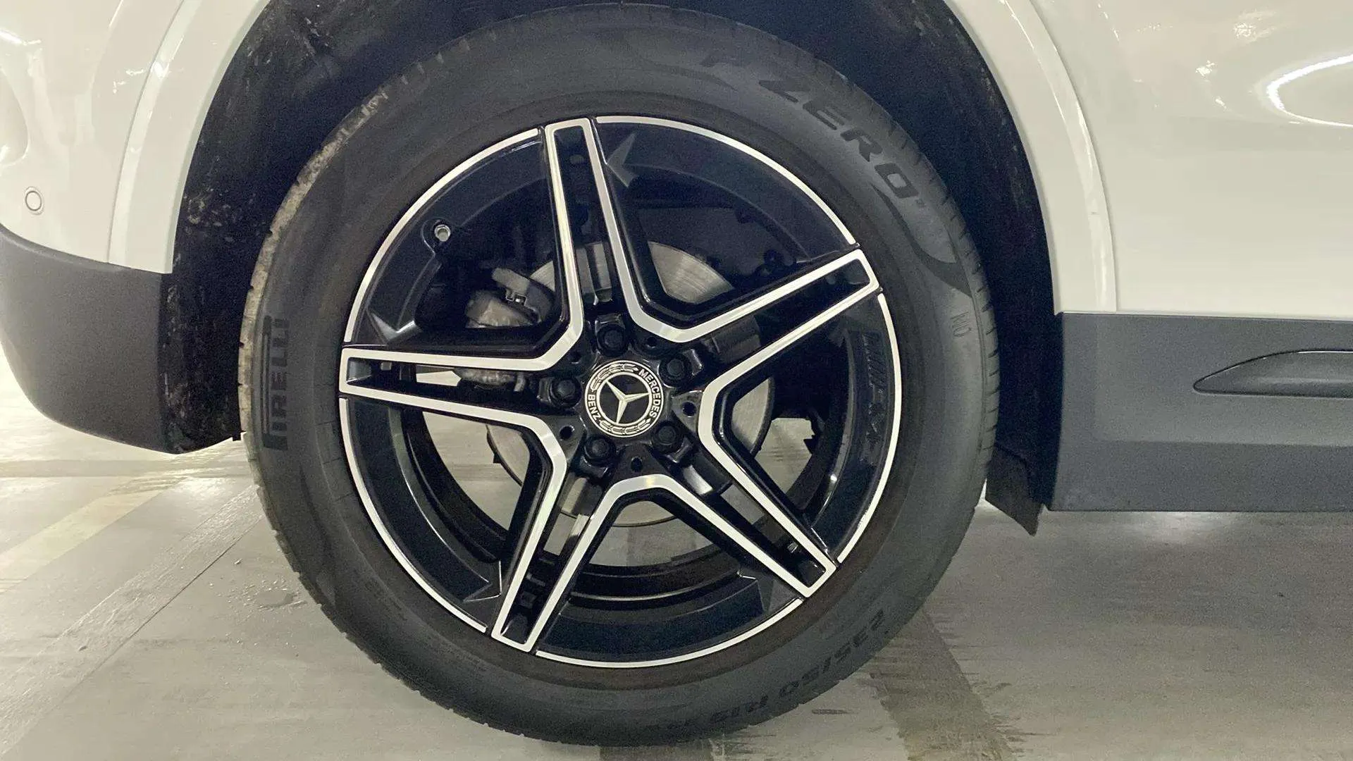 Mercedes-Benz GLA 200 - foto 30