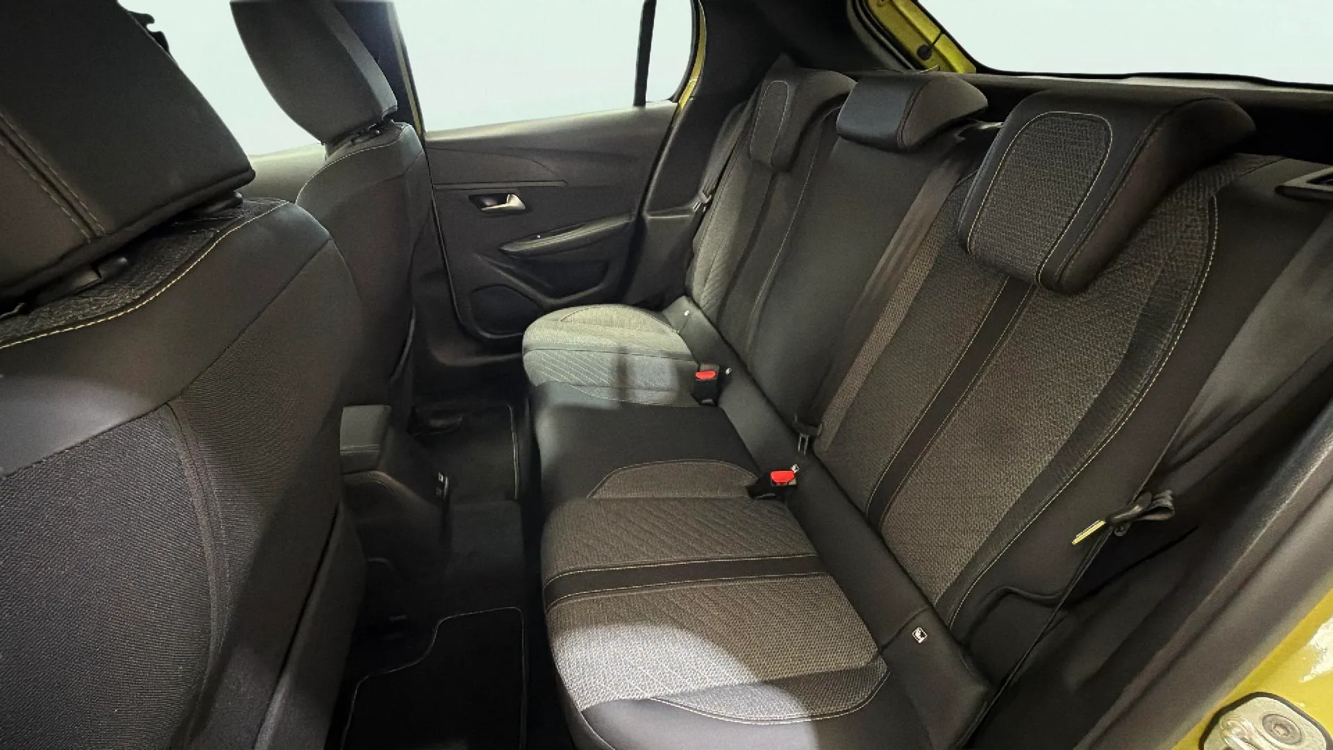 Peugeot 208 Allure Gasolina 100 - foto 11